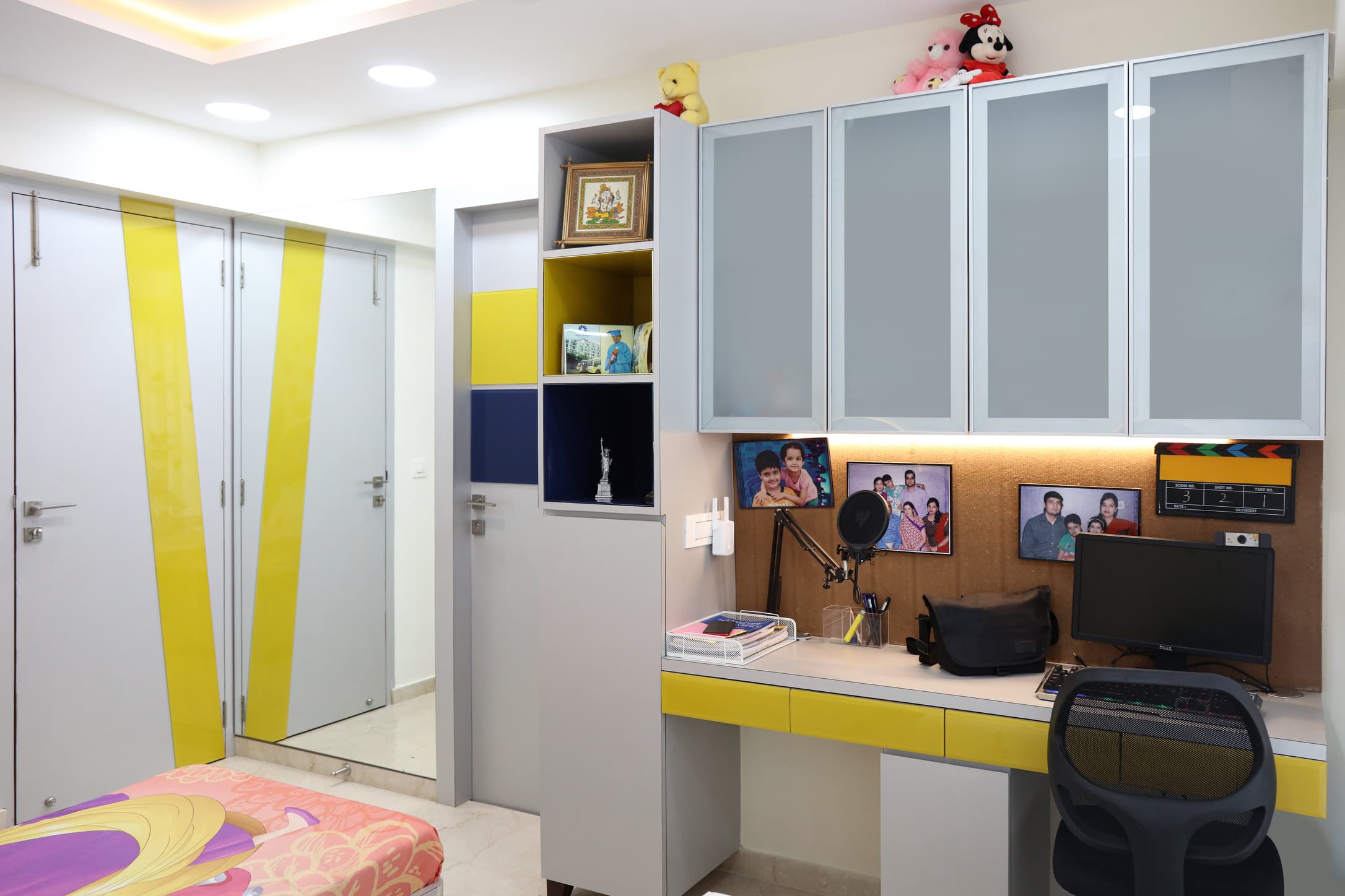 Dipak Sharma Residence 8